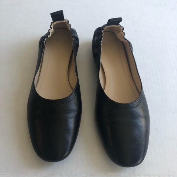 Everlane Shoes - Everlane "The Day Flat" Black leather Size 7